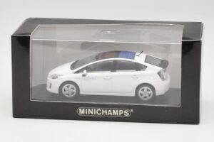 Toyota Prius XW30 Super Bílý Minichamps 1:43 PRIUS001 Kov – obrázek 4 z 4