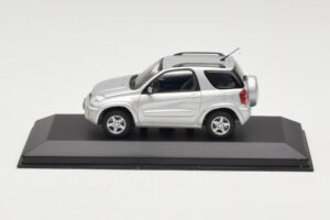 Toyota RAV4 XA20 Stříbrný Světlý Interiér Minichamps 1:43 31434205 Kov