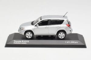 Toyota RAV4 XA30 Stříbrný Minichamps 1:43 400166570 Kov