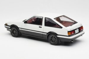 Toyota Sprinter Trueno AE86 New Initial D Movie Legend 1 AUTOart 1:18 78798 Kov – obrázek 7 z 8