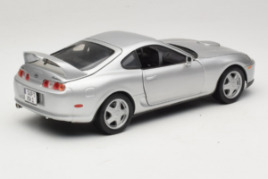 Toyota Supra A80 Stříbrný Kyosho 1:18 8847 Kov – obrázek 3 z 8
