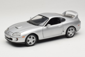 Toyota Supra A80 Stříbrný Kyosho 1:18 8847 Kov