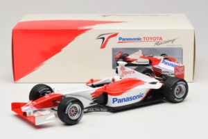 Toyota TF102 Panasonic F1 Showcar 2002 Minichamps 1:18 100020174 Kov – obrázek 6 z 6