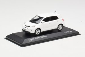 Toyota Urban Cruiser Bílý Minichamps 1:43 400166960 Kov – obrázek 3 z 3