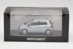 Toyota Yaris Mk2 Glacier Modrý Minichamps 1:43 TOYOTA001 Kov – obrázek 4 z 4