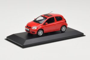 Toyota Yaris TS Červený Minichamps 1:43 430166062 Kov – obrázek 2 z 4