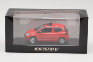Toyota Yaris TS Červený Minichamps 1:43 430166062 Kov – obrázek 4 z 4