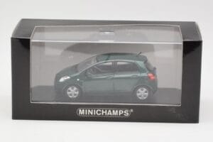 Toyota Yaris XP10 Oxford Green Minichamps 1:43 400166501 Kov – obrázek 4 z 4