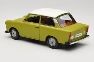 Trabant 601 Zelený Sun Star 1:18 4289 Kov – obrázek 7 z 8