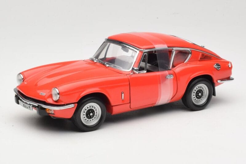 Triumph GT6 Mk3 Červený Sun Star 1:18 1056 Kov