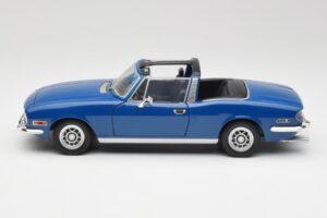 Triumph Stag Mk1 Sapphire Blue Revell 1:18 8815 Kov – obrázek 4 z 8