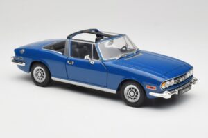 Triumph Stag Mk1 Sapphire Blue Revell 1:18 8815 Kov – obrázek 6 z 8