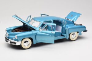 Tucker Torpedo Modrý Road Signature 1:18 92268 Kov – obrázek 2 z 8