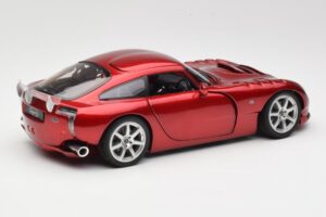 TVR Sagaris Červený Revell 1:18 08816 Kov – obrázek 3 z 8