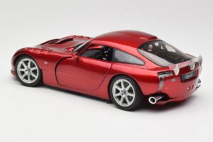 TVR Sagaris Červený Revell 1:18 08816 Kov – obrázek 7 z 8
