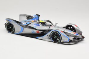 Venturi VFE05 Team Venturi #19 F. Massa Formula E Season 5 2019 Minichamps 1:18 114180019 Kov – obrázek 4 z 6