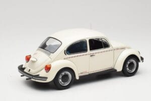 Volkswagen 1200 Jeans Bug Bílý Minichamps 1:18 150057101 Kov – obrázek 3 z 8