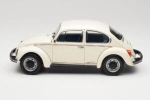 Volkswagen 1200 Jeans Bug Bílý Minichamps 1:18 150057101 Kov – obrázek 4 z 8