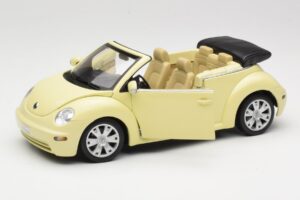 Volkswagen Beetle Kabriolet Žlutý Gate 1:18 VW24108 Kov – obrázek 2 z 8