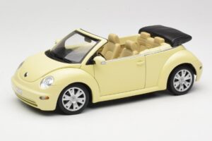 Volkswagen Beetle Kabriolet Žlutý Gate 1:18 VW24108 Kov
