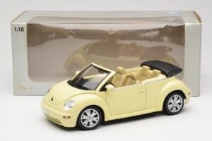 Volkswagen Beetle Kabriolet Žlutý Gate 1:18 VW24108 Kov – obrázek 8 z 8