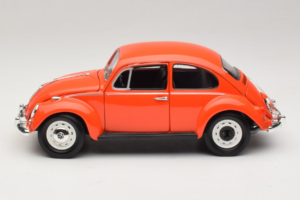 Volkswagen Beetle Oranžový Gremlins Movie Greenlight 1:18 12985 Kov – obrázek 4 z 8