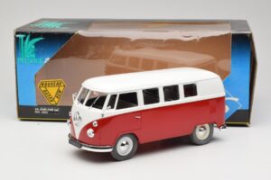 Volkswagen Combi T1 Červený & Bílý Solido 1:18 8031 Kov – obrázek 8 z 8