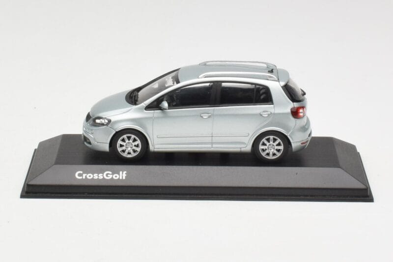 Volkswagen Cross Golf Mk5 Stříbrný Minichamps 1:43 400054370 Kov