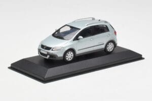 Volkswagen Cross Golf Mk5 Stříbrný Minichamps 1:43 GOLF003 Kov – obrázek 2 z 4
