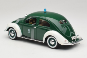 Volkswagen Export Sedan Police Maisto 1:18 56004 Kov – obrázek 5 z 6