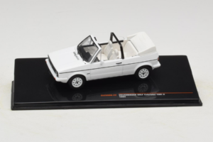 Volkswagen Golf Kabriolet Mk1 Bílý IXO 1:43 CLC590N Kov