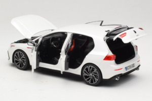 Volkswagen Golf GTI Mk8 White Metallic Norev 1:18 188593 Kov – obrázek 5 z 8