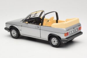 Volkswagen Golf Mk1 Kabriolet Stříbrný Sun Star 1:18 VW004 Kov – obrázek 7 z 8