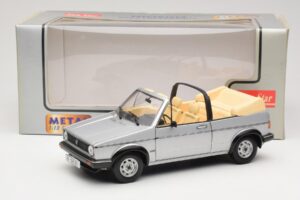Volkswagen Golf Mk1 Kabriolet Stříbrný Sun Star 1:18 VW004 Kov – obrázek 8 z 8