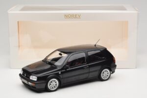 Volkswagen Golf Mk3 GTI Black Metallic Norev 1:18 188415 Kov – obrázek 8 z 8