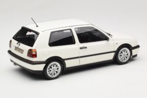 Volkswagen Golf Mk3 GTI Candy White Norev 1:18 188508 Kov – obrázek 3 z 8