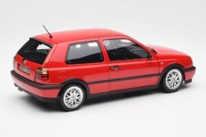 Volkswagen Golf Mk3 GTI Flash Red Norev 1:18 188418 Kov – obrázek 3 z 8