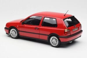 Volkswagen Golf Mk3 GTI Flash Red Norev 1:18 188418 Kov – obrázek 7 z 8