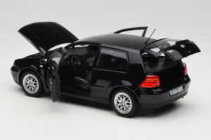 Volkswagen Golf GTI Mk4 Černý Norev 1:18 188574 Kov – obrázek 5 z 8
