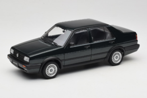 Volkswagen Jetta Mk3 CL Černý Icartime 1:18 JETTA001 Kov
