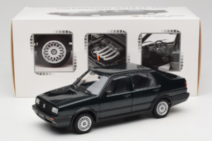 Volkswagen Jetta Mk3 CL Černý Icartime 1:18 JETTA001 Kov – obrázek 8 z 8
