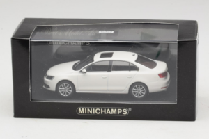 Volkswagen Jetta Mk6 Bílý Minichamps 1:43 JETTA003 Kov – obrázek 4 z 4