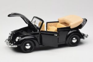 Volkswagen Brouk Kabriolet Černý Maisto 1:18 37800-M6 Kov – obrázek 2 z 8