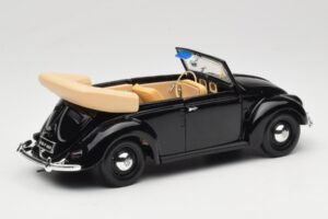 Volkswagen Brouk Kabriolet Černý Maisto 1:18 37800-M6 Kov – obrázek 3 z 8