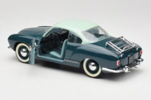 Volkswagen Karmann Ghia Modrý Solido 1:18 8061 Kov – obrázek 5 z 8