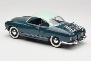 Volkswagen Karmann Ghia Modrý Solido 1:18 8061 Kov – obrázek 7 z 8