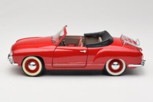 Volkswagen Karmann Ghia Kabriolet Červený Solido 1:18 8058 Kov – obrázek 4 z 8