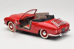 Volkswagen Karmann Ghia Kabriolet Červený Solido 1:18 8058 Kov – obrázek 7 z 8