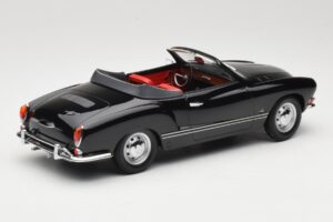 Volkswagen Karmann Ghia Kabriolet Černý Minichamps 1:18 155054031 Kov – obrázek 2 z 6