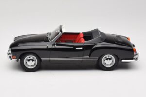 Volkswagen Karmann Ghia Kabriolet Černý Minichamps 1:18 155054031 Kov – obrázek 3 z 6
